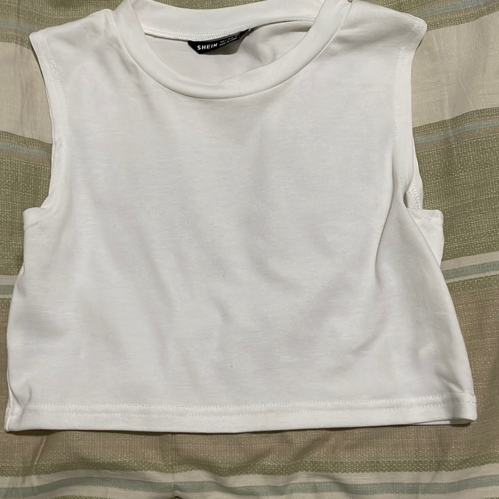 white tank